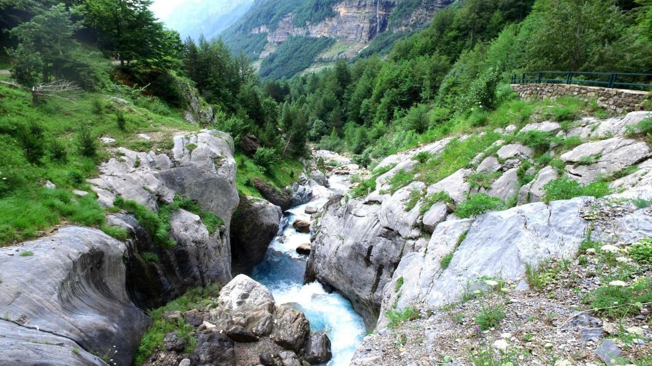 Vvf Saint-Lary-Soulan Hautes-Pyrenees Exterior foto